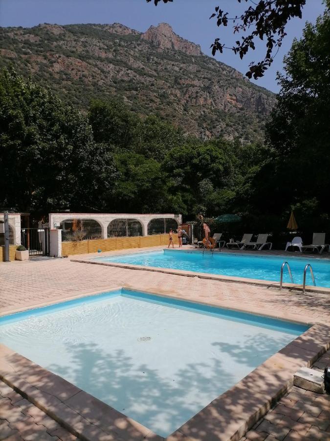 Mobil Home Dans Camping 3 Etoiles Mas De Lastourg Avec Piscine,Snack, Villefranche-de-Conflent Esterno foto